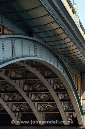 lond010079.jpg